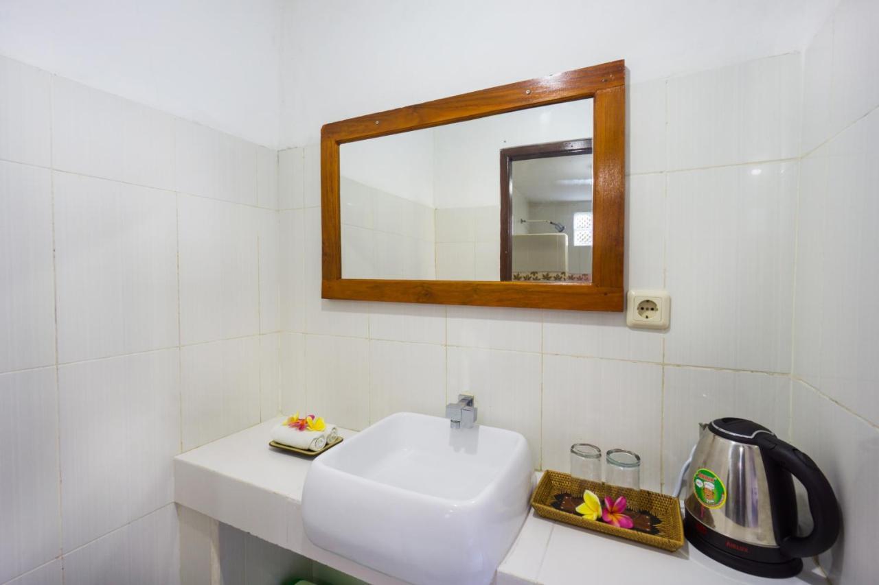 Nusa Bagus Homestay Lembongan Esterno foto